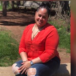 Meet your Posher, Jeannette